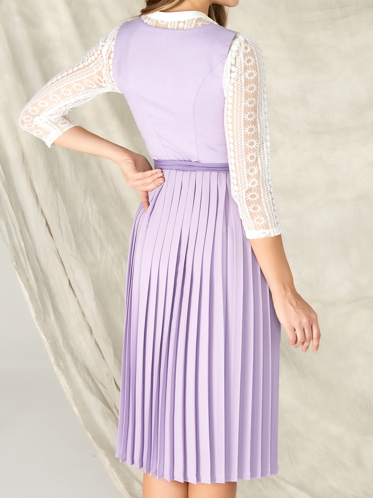 Dirndl Dunkelrot Samt