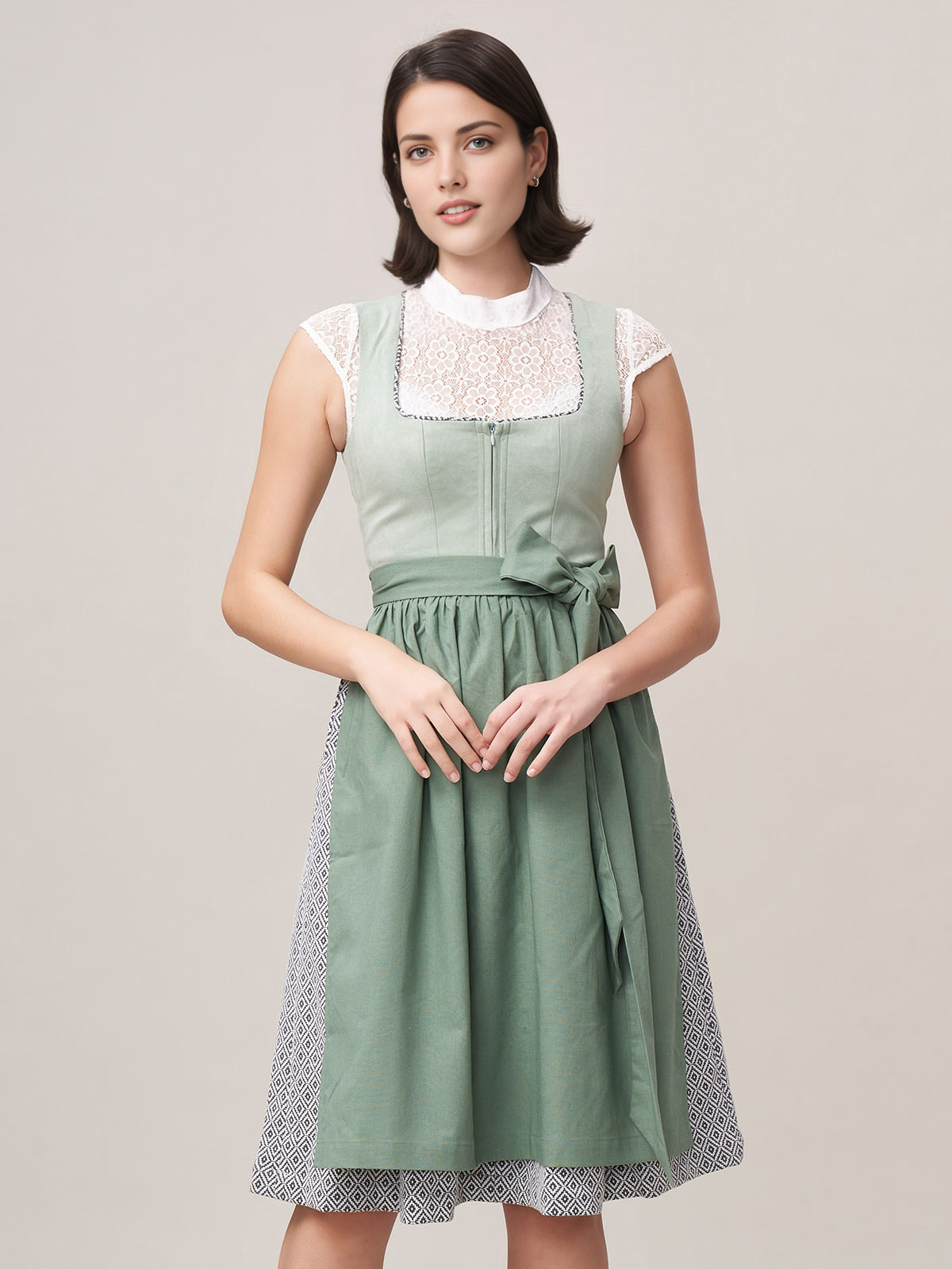 Dirndl Schwarz Grün – Eleganz trifft Natur