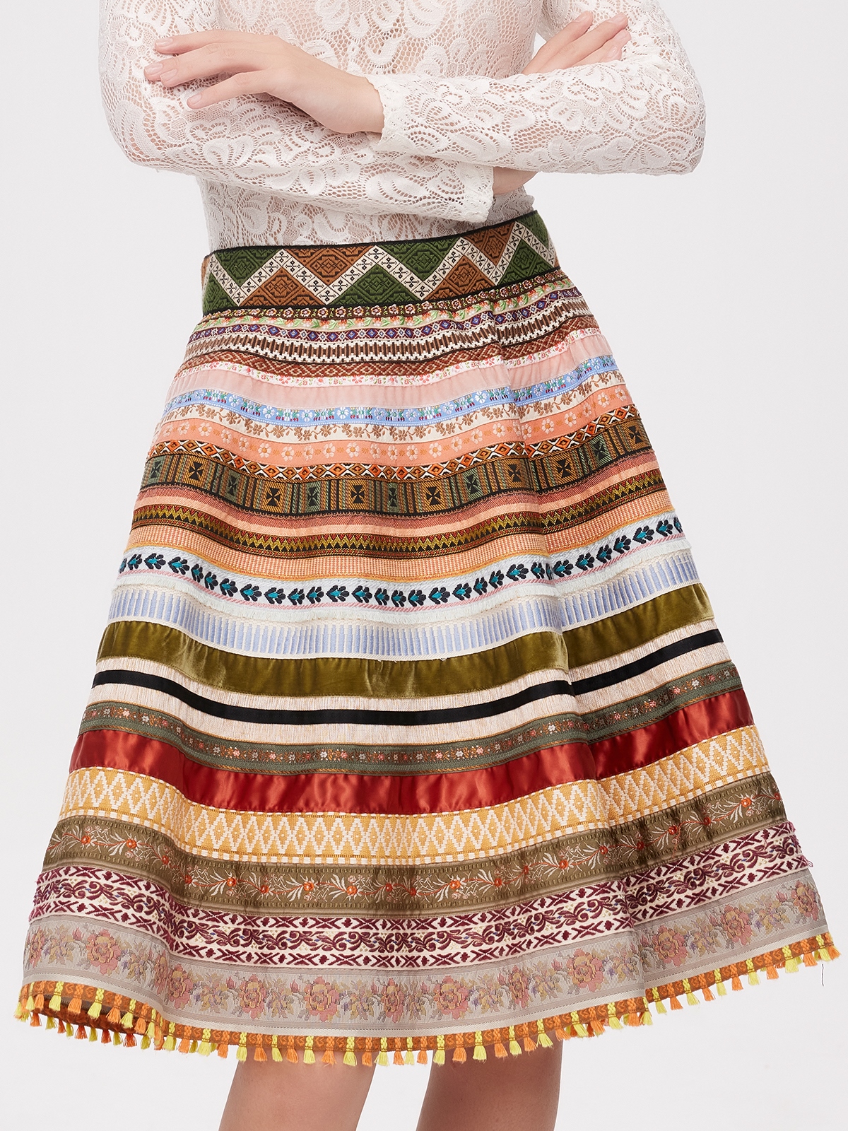 Braunes Dirndl mit modernem Schnitt