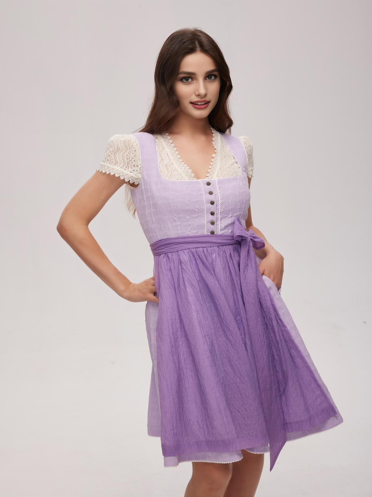 Dirndl in Lila – perfekt für festliche Anlässe