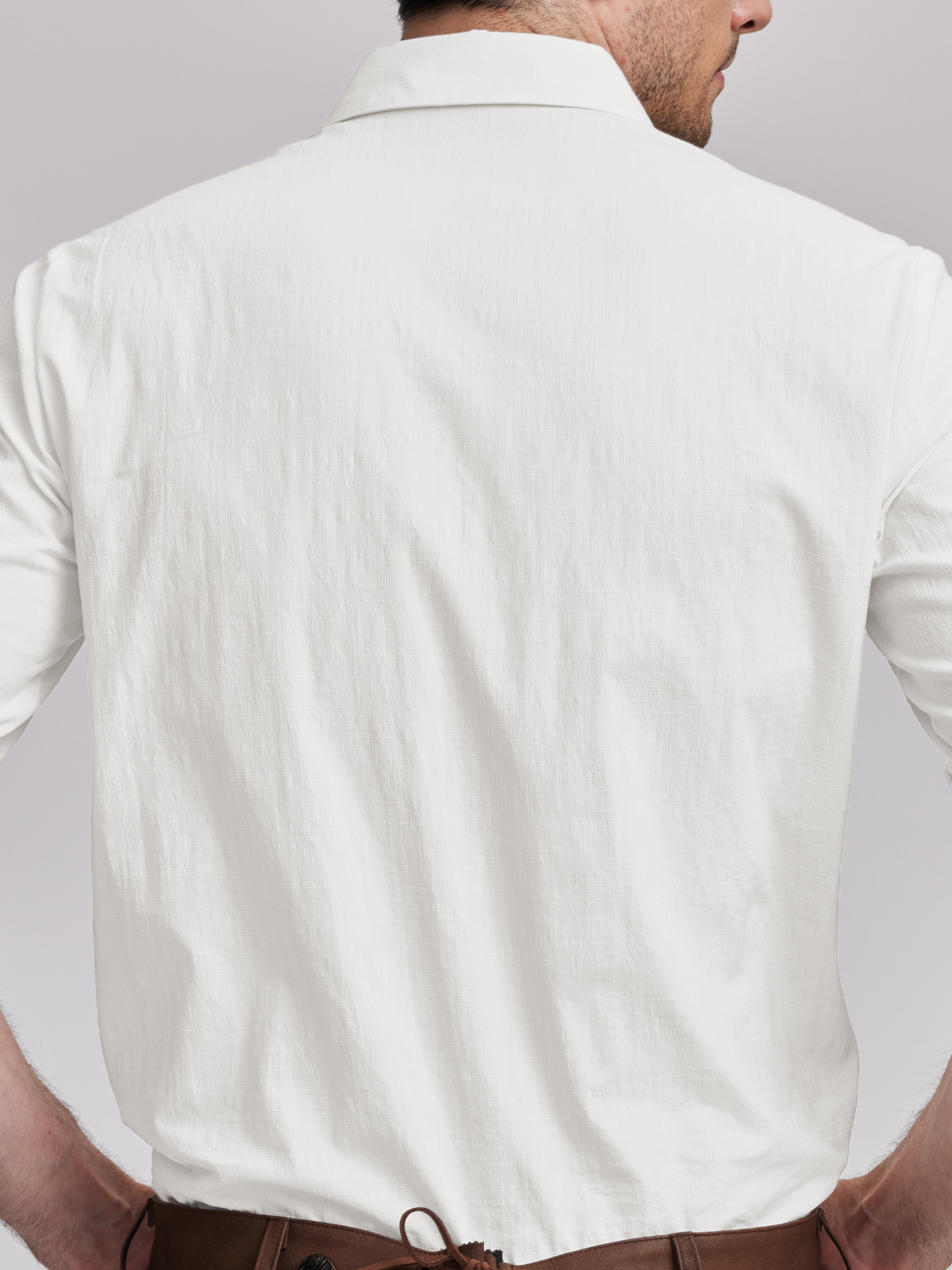 Ehreer Dirndl in Weiß