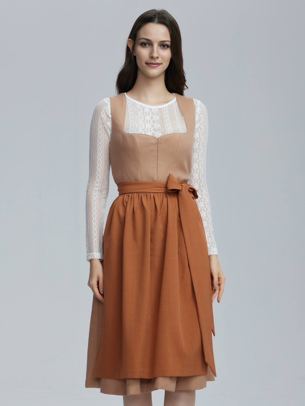 Dirndl mit Ausschnitt in Braun